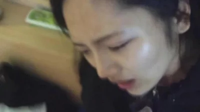真实偷情大四学姐衣服都来不解脱 就要爱爱