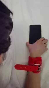 01校花第三部强迫打语音给男友➕不顺从就暴力抽插高潮
