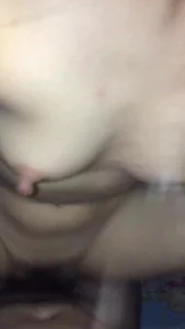 叫声亲爱的